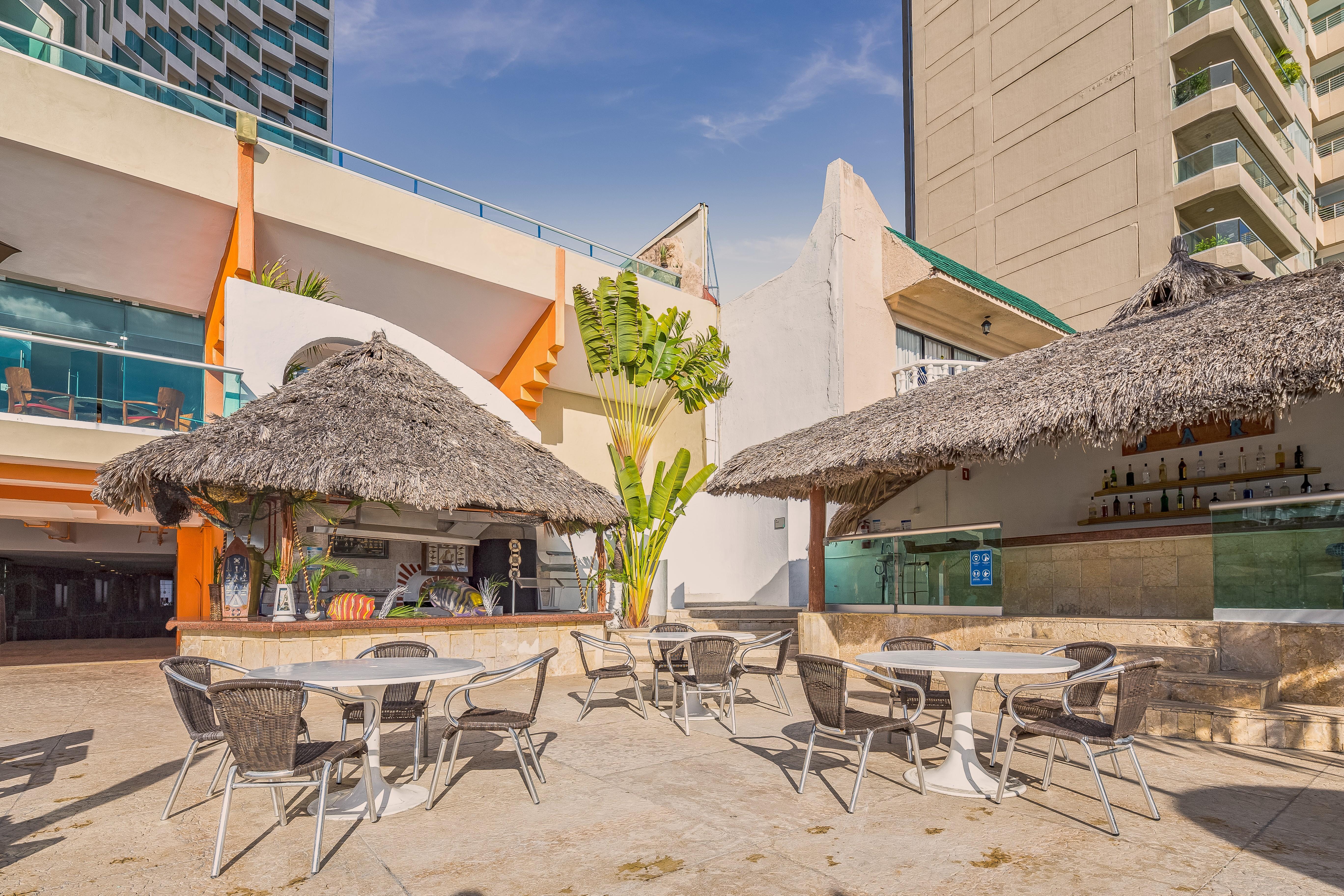 Copacabana Beach Hotel Акапулко Екстериор снимка