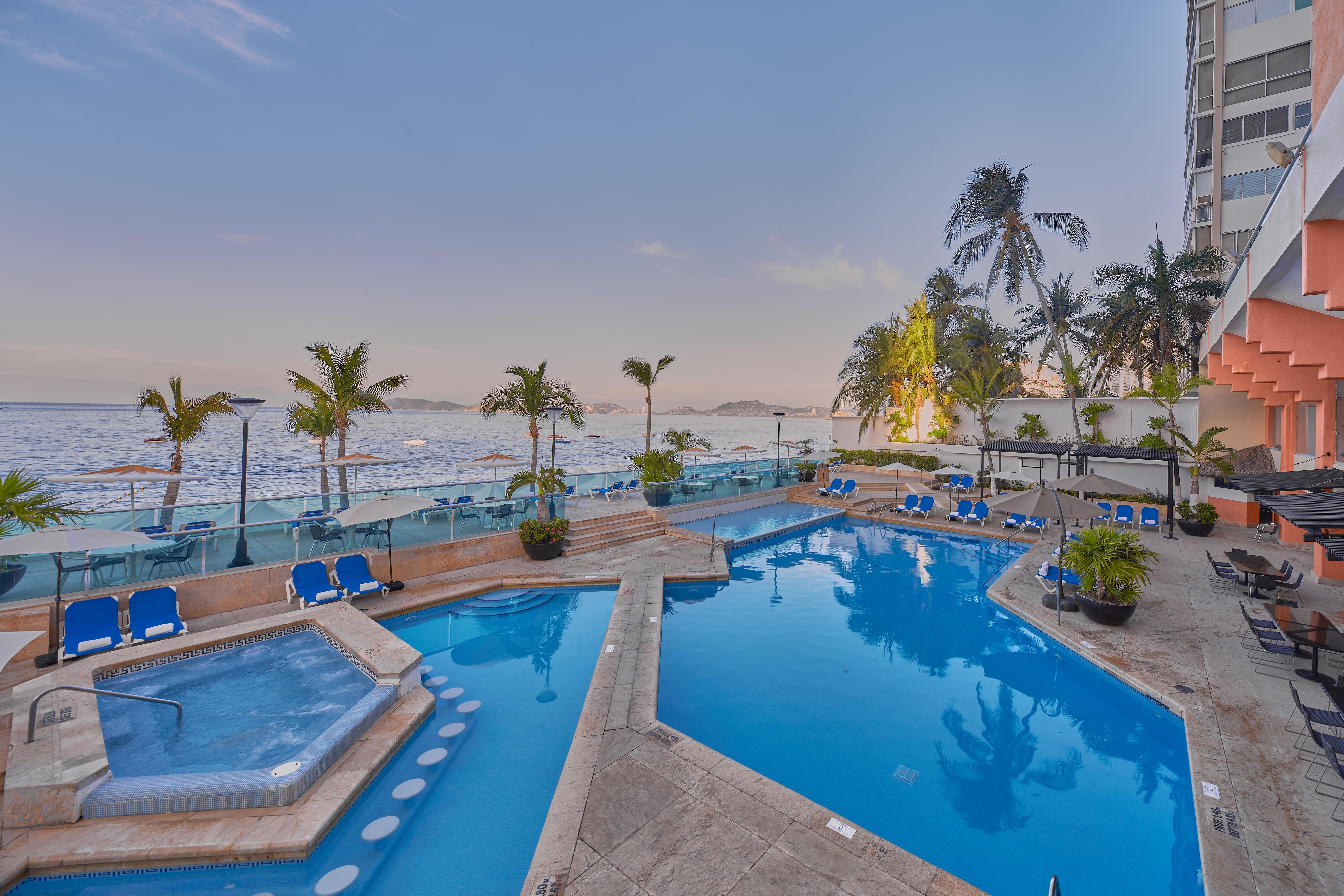 Copacabana Beach Hotel Акапулко Екстериор снимка